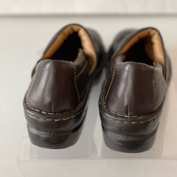 b.o.c. Women's Brown Leather Peggy Clog Comfort Loafer Flats Slip-On Shoes, 11 - Picture 5 of 7